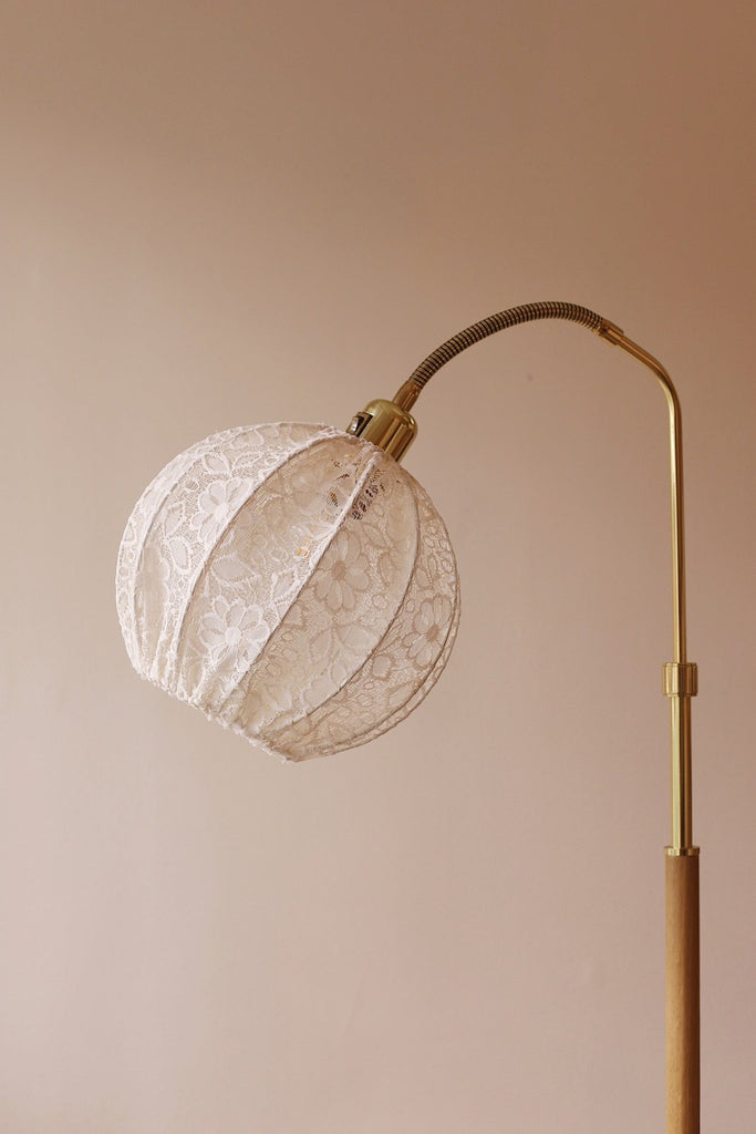Lampskärm toppfäste 
